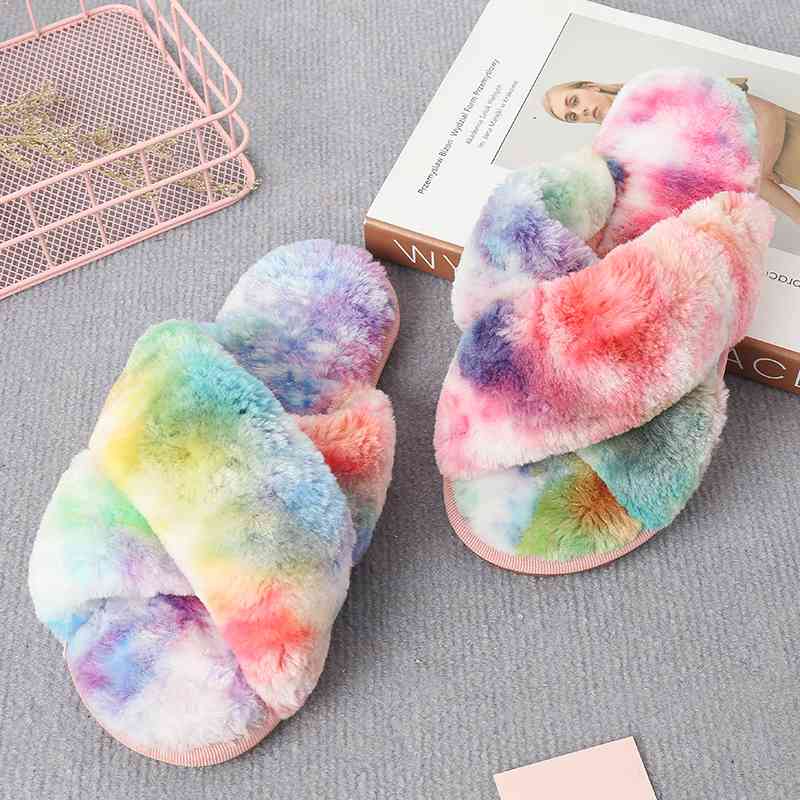 Faux Fur Crisscross Strap Slippers